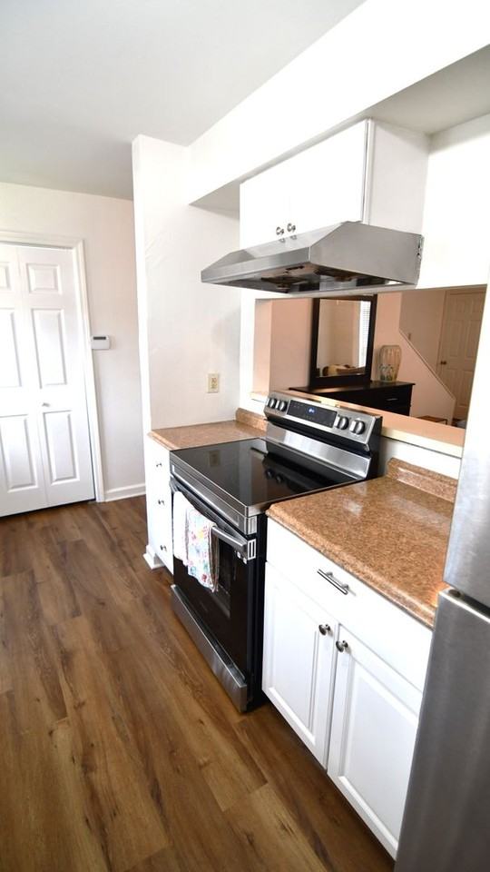 1795 Boulevard De Province - Photo 4 of 32