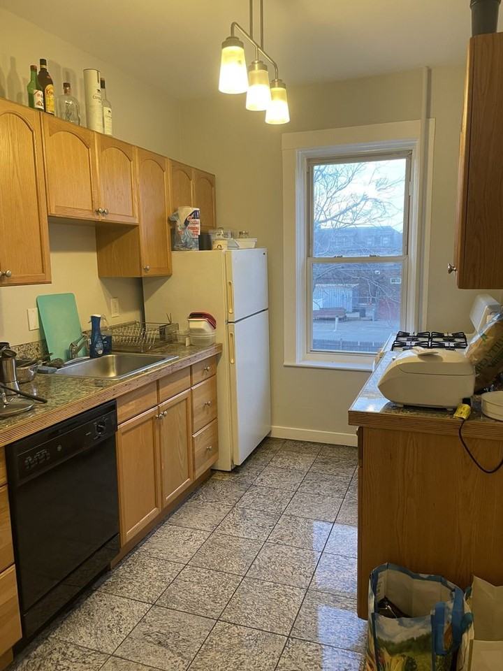 2 Farrington Ave - Photo 2 of 12