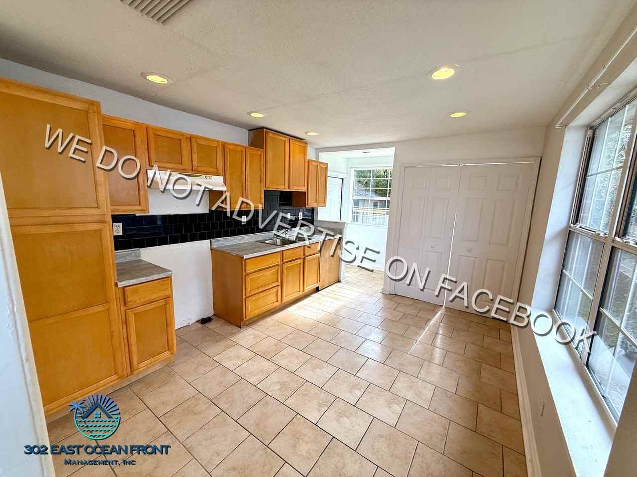 322 W 63rd St - Photo 4 of 11