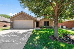 3504 Northpointe Dr - Photo 1 of 1