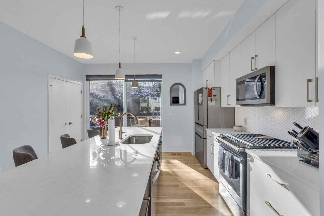 2712 Mcgee Trfy - Photo 7 of 37