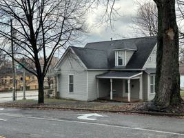 featured image of 301 S Rogers St