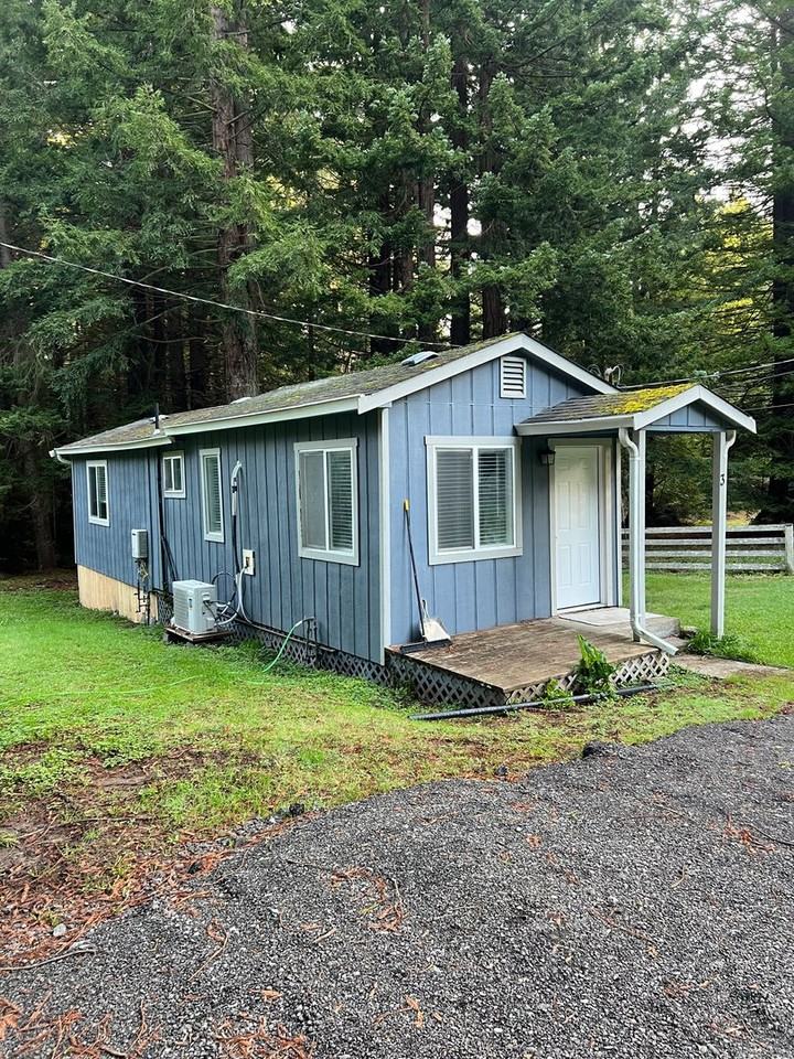 3196 Sutters Ln - Photo 3 of 10