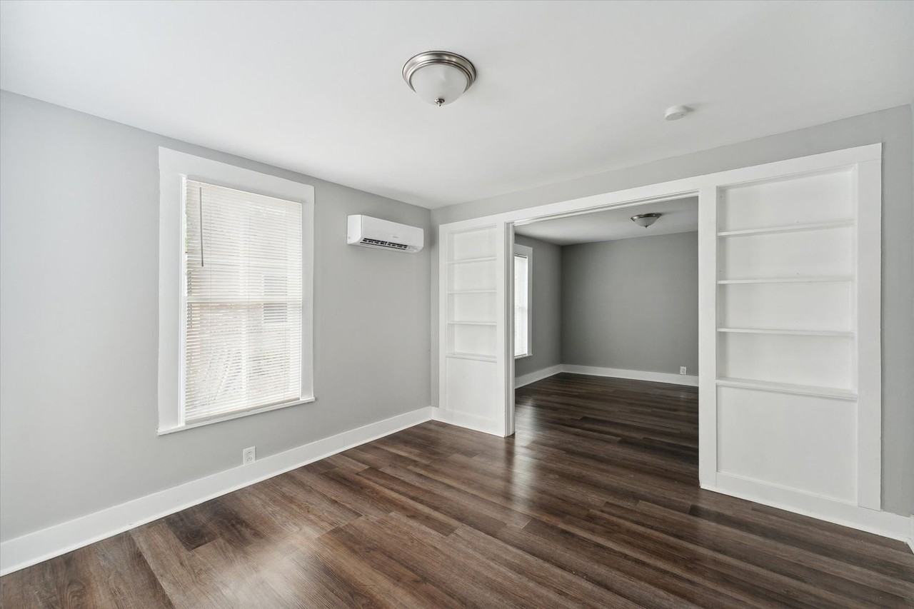 2120 W Gwinnett St - Photo 3 of 28