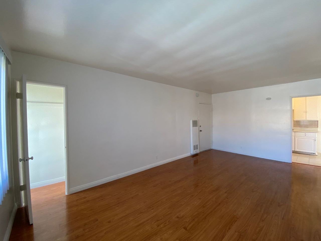 LOMITA - Photo 3 of 18