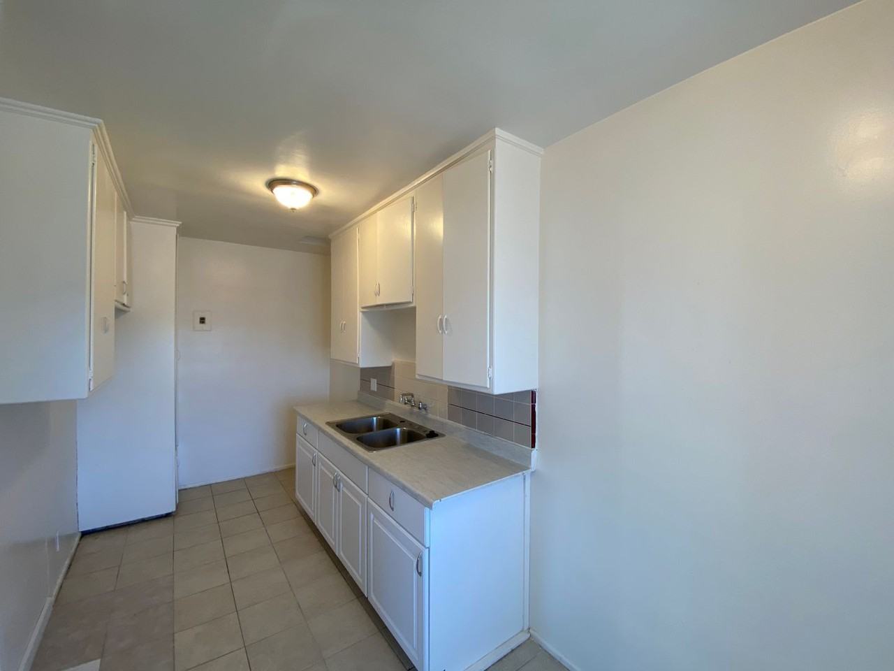 LOMITA - Photo 4 of 18