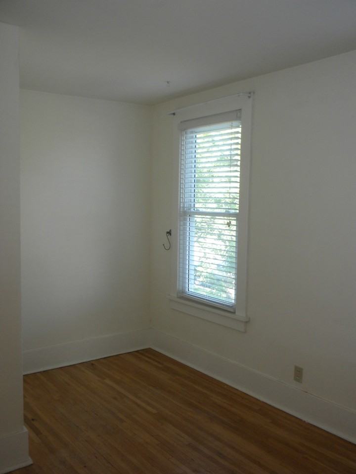 1404 Bass Ave. - Photo 3 of 37