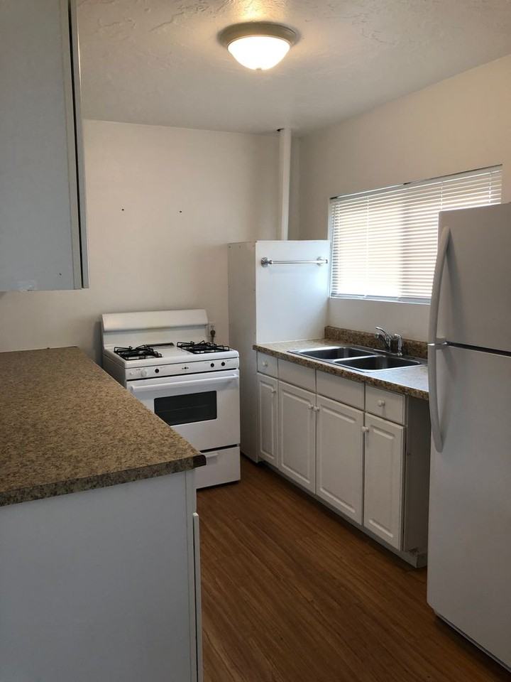 1919 Beverly Ave - Photo 2 of 2