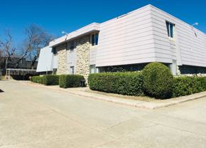 6012 Nw Expressway #D - Photo 1 of 1