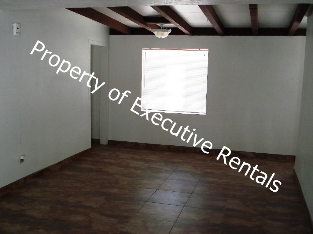 1809 Calle De Suenos - Photo 2 of 11