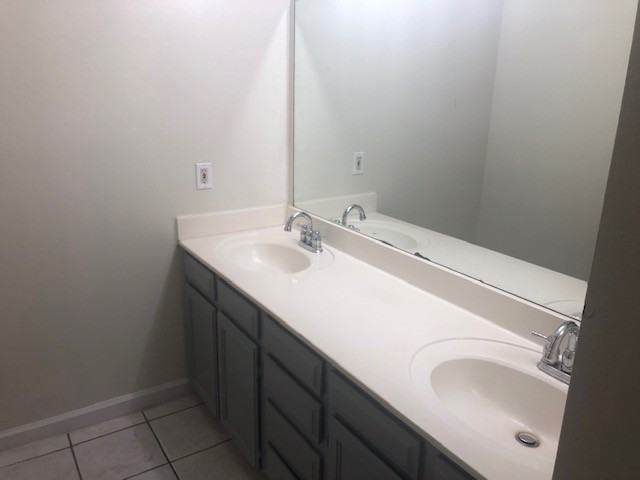 1224 E Harmony Cir - Photo 7 of 10