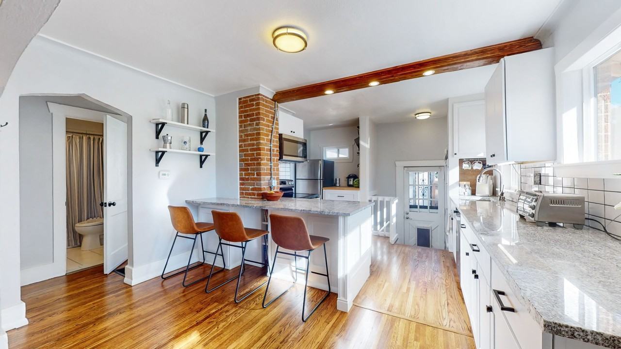 3317 Bruce Randolph Ave - Photo 4 of 31