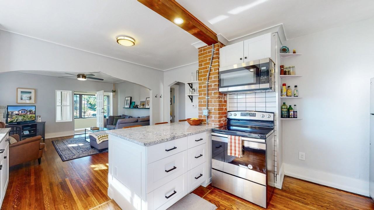 3317 Bruce Randolph Ave - Photo 5 of 31