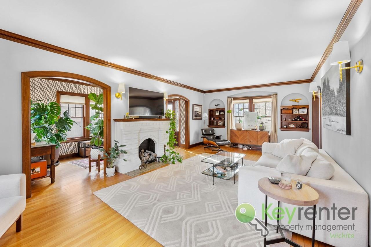 429 S Terrace Dr - Photo 7 of 40