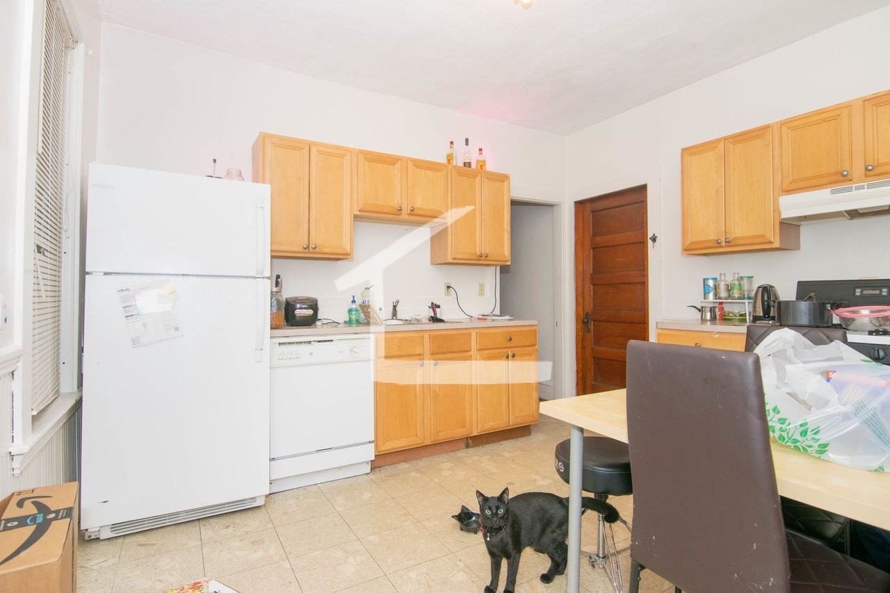 87A Gardner St - Photo 2 of 14