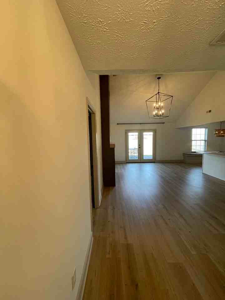 13003 Sunset Dr - Photo 6 of 31