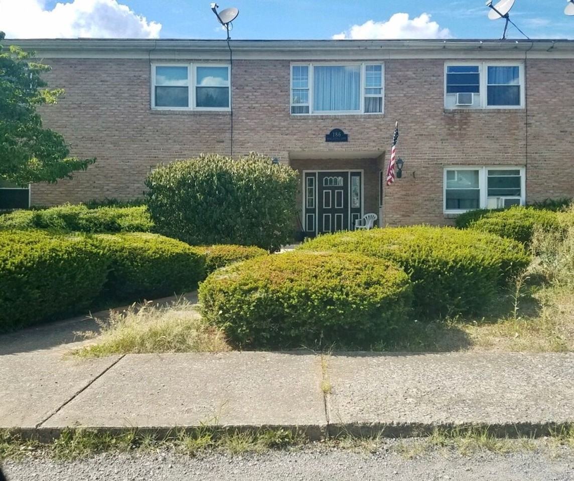 186 E Main St - Photo 2 of 2