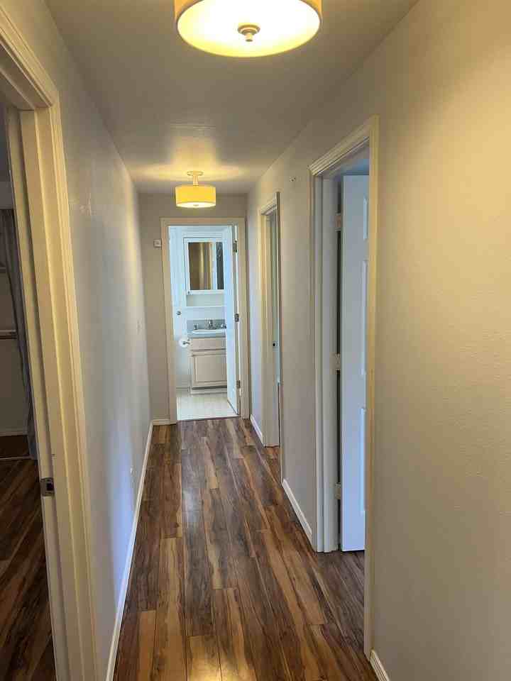 1315 Rogers St Nw - Photo 3 of 35