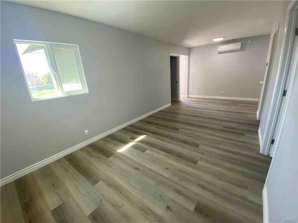 2436 W 3rd Ave - Photo 4 of 15