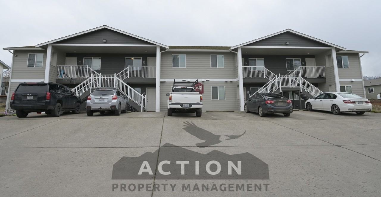 1312 Campbell Ave #4
