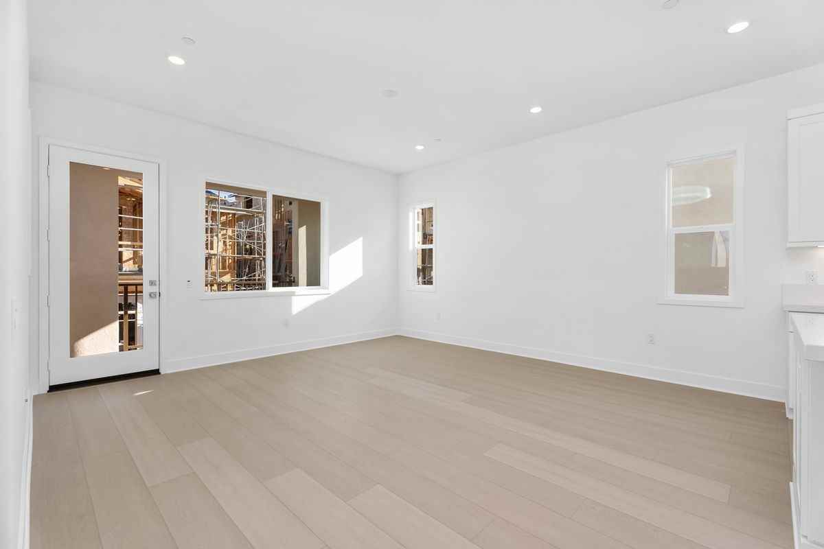 128 Seep - Photo 2 of 8