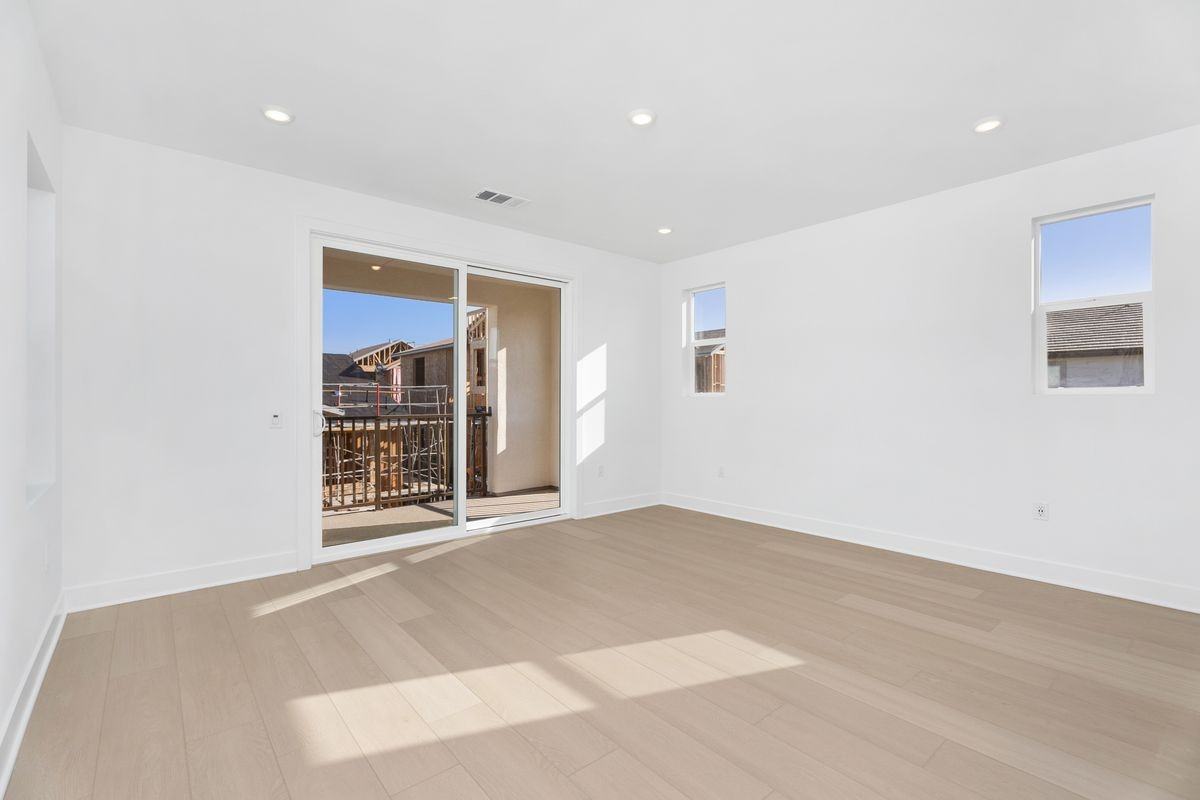 128 Seep - Photo 3 of 8