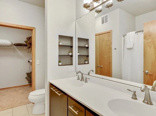 Aldrich & Dupont Ave S #533 - Photo 3 of 10