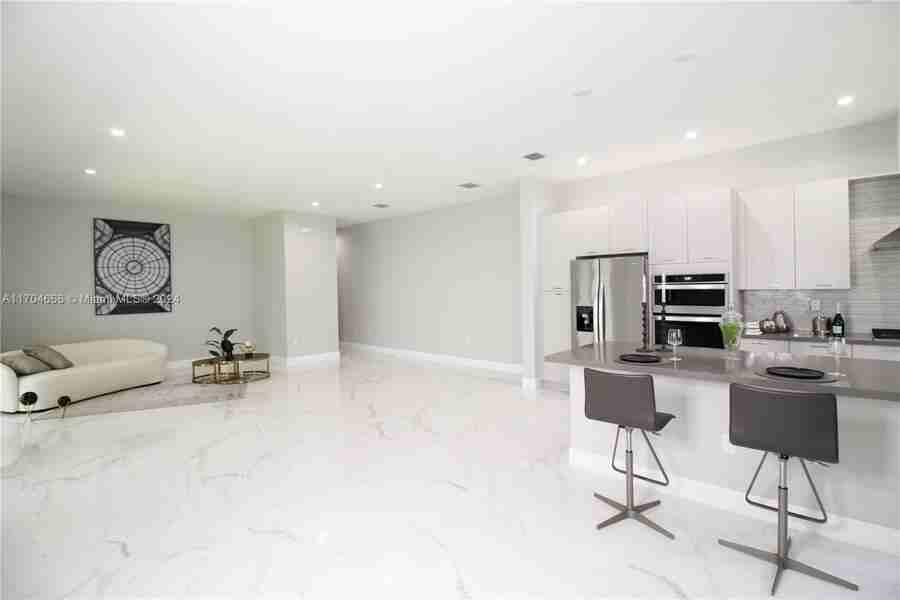 4349 Nw 81st Ave #4349 - Photo 3 of 27