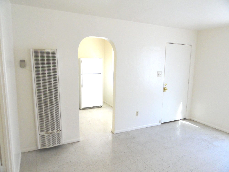 50 N Beverly - Photo 3 of 16