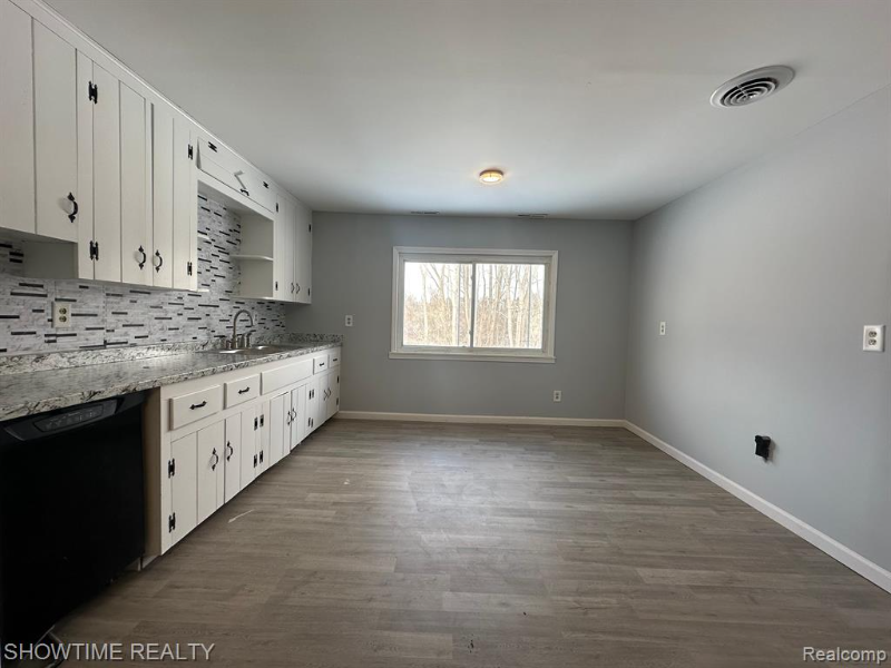 652 N Blacks Corners Rd #652 - Photo 2 of 15