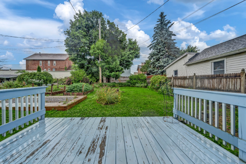 125 Whitney Pl #FL1 - Photo 2 of 20
