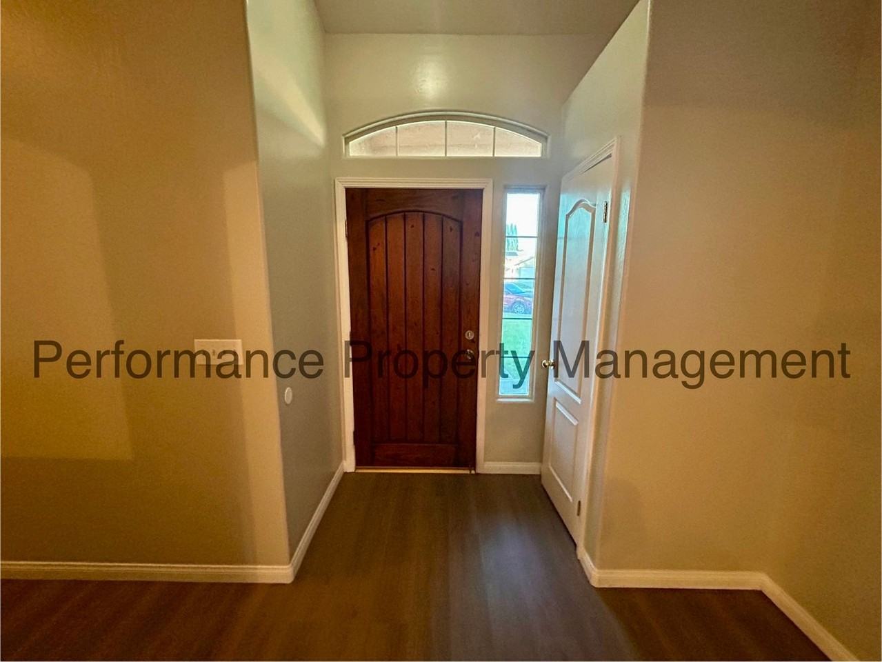 341 Sunny Meadow Dr - Photo 3 of 23