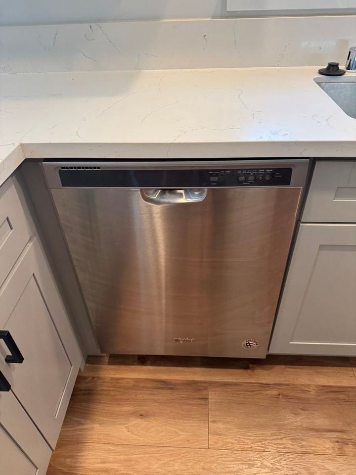 162 162 KENMASS AVE - 162 - 1 #1 - Photo 6 of 13