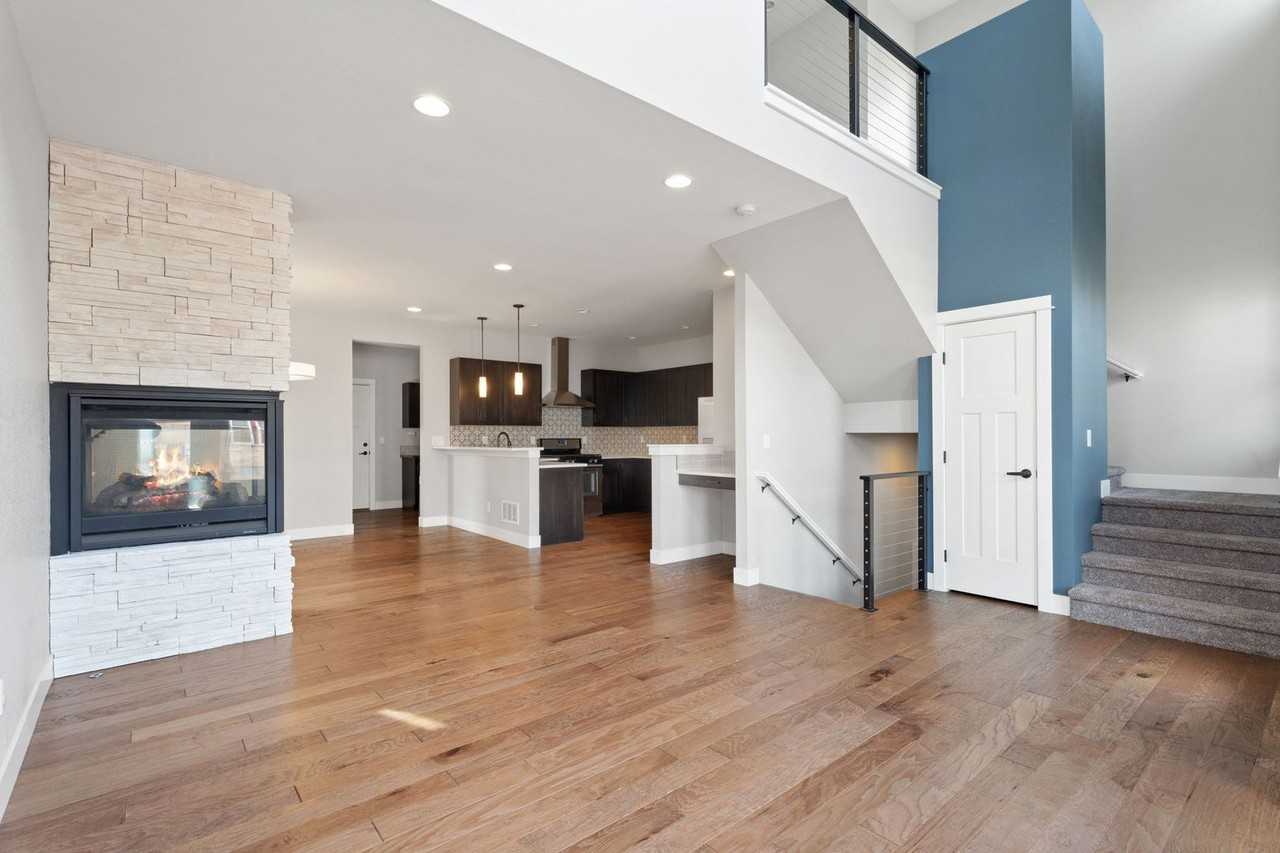 375 Cajetan St - Photo 2 of 19