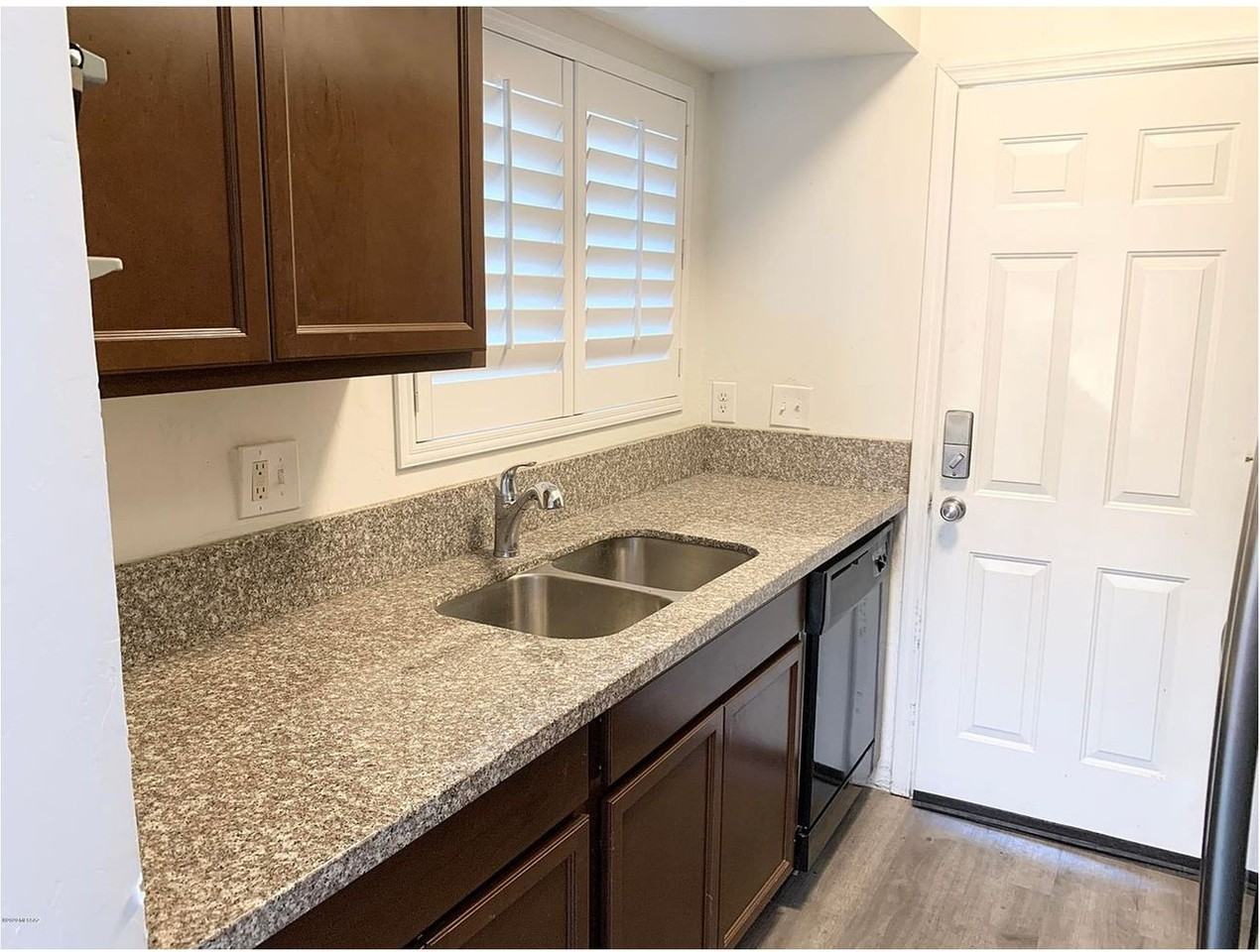 1738 E Nevada St - Photo 3 of 12