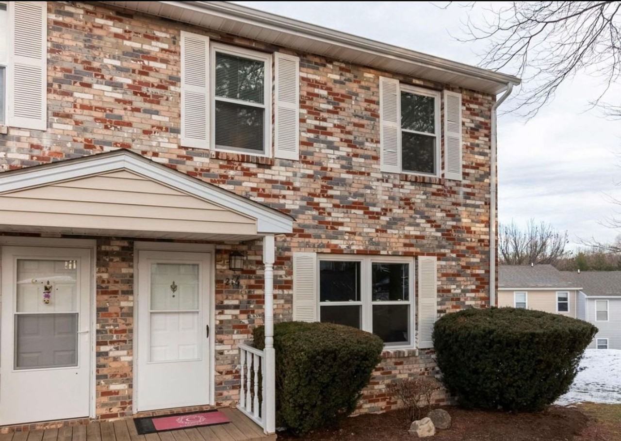 216 Pheasant Run Dr - Photo 2 of 14