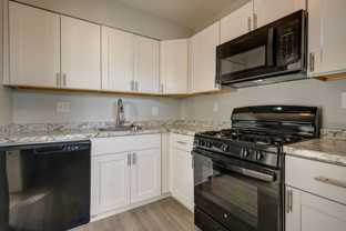 6105 Chinquapin Pkwy #1stFL - Photo 1 of 1