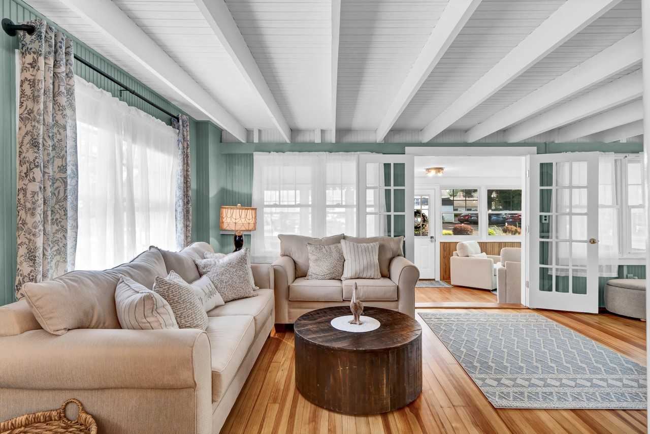 7 Whitecap Rd #NA - Photo 2 of 37