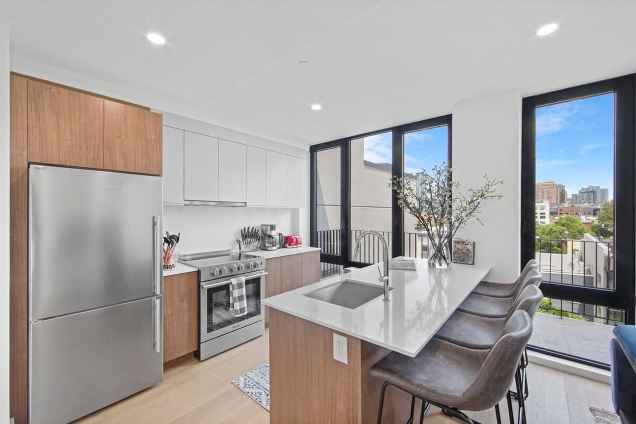 149 Greene St #1021865P - Photo 4 of 16