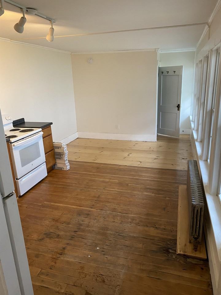 17 Federal Street - Photo 2 of 8