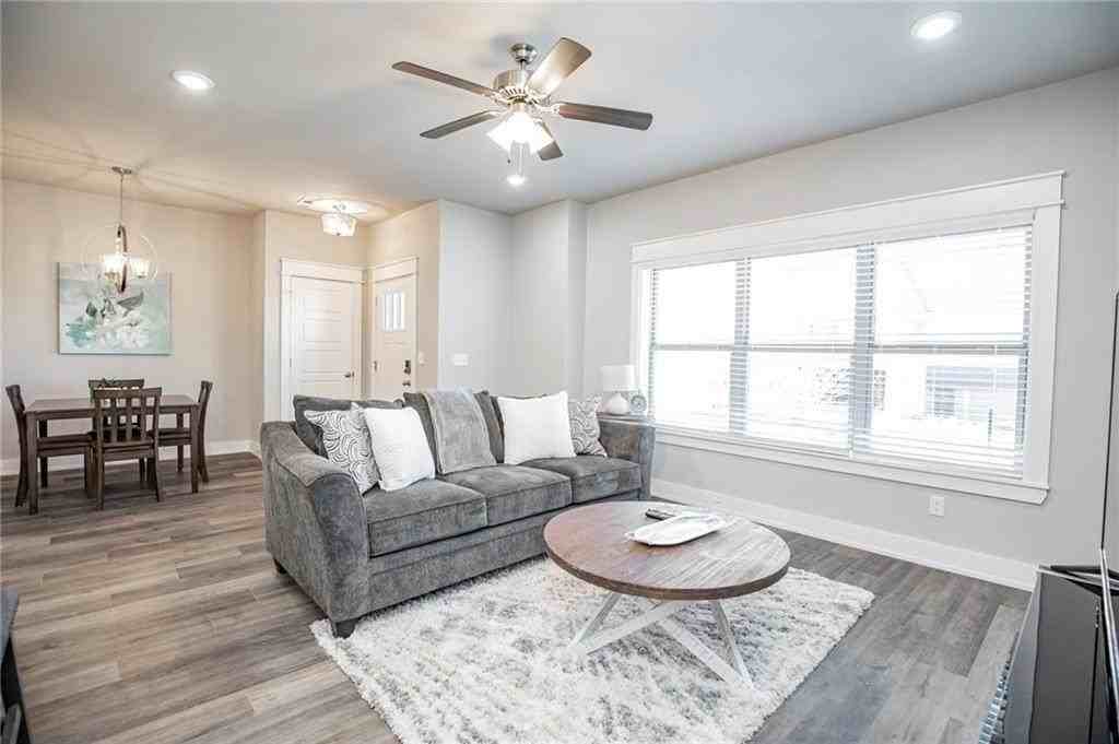 2578 N Ward Dr - Photo 5 of 26