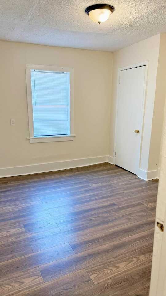 1393 Michigan St - Photo 2 of 9