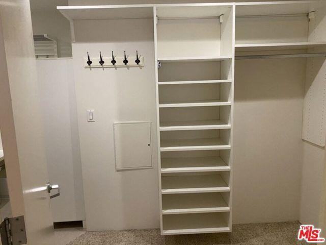 2400 Corinth Ave #8 - Photo 3 of 8