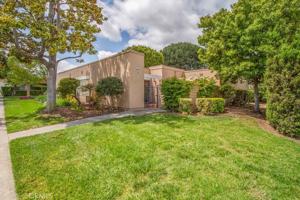 featured image of 2090 Ronda Granada #C