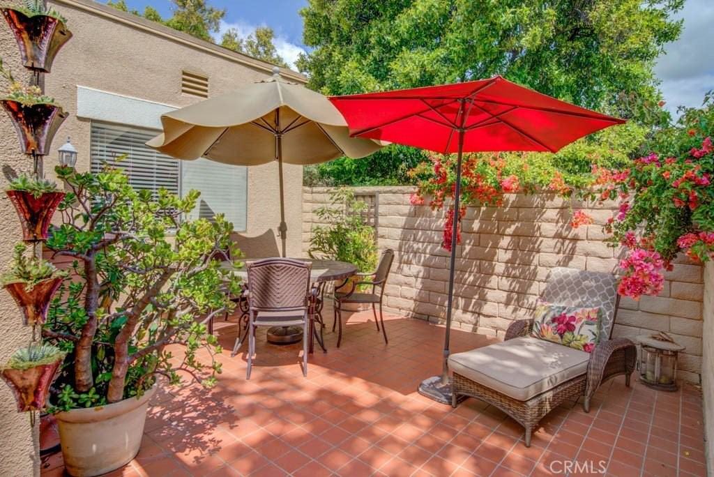 2090 Ronda Granada #C - Photo 3 of 45