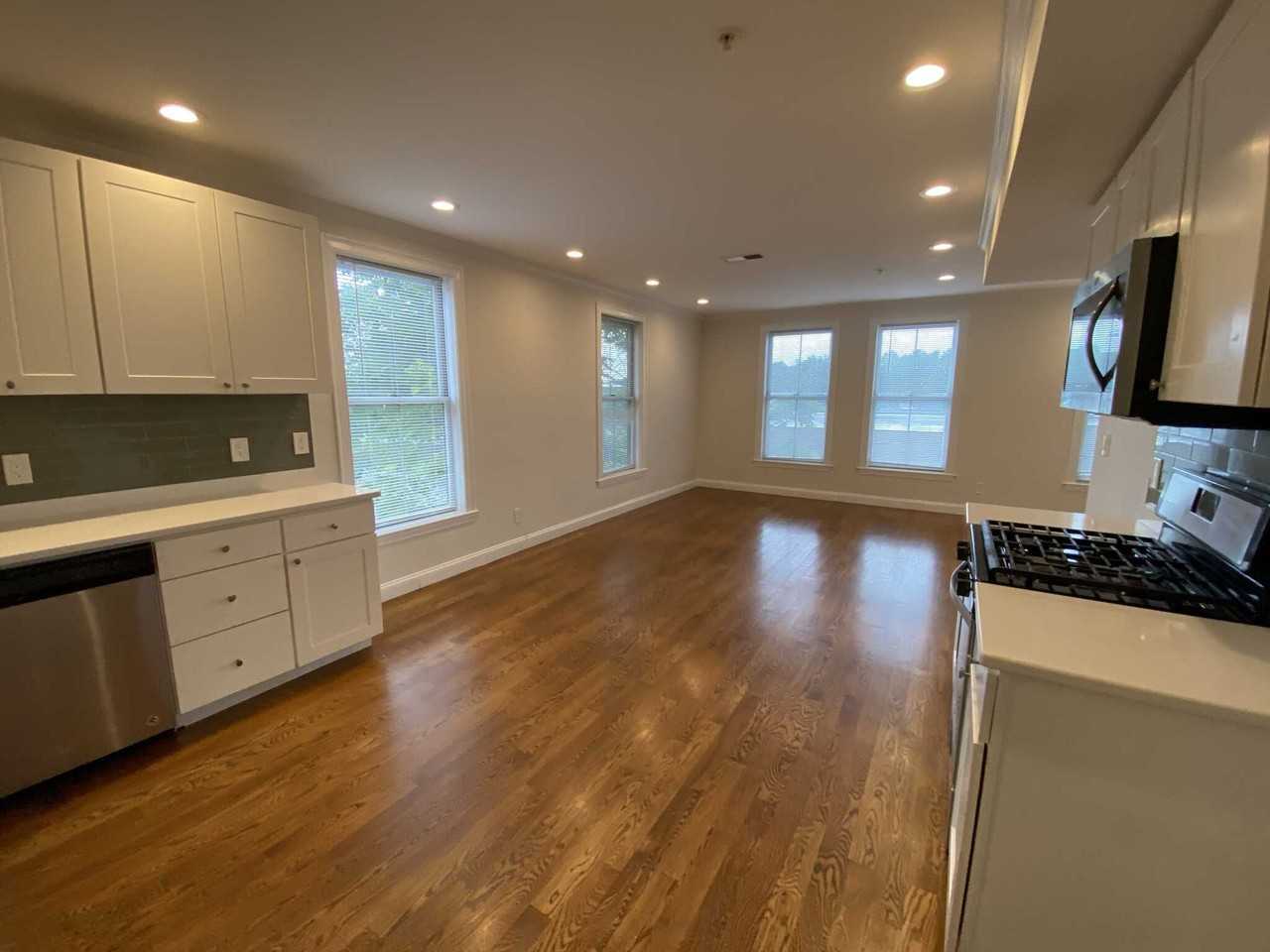 Washington St - Photo 3 of 14