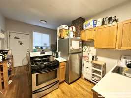 featured image of 733 Parker Street #2