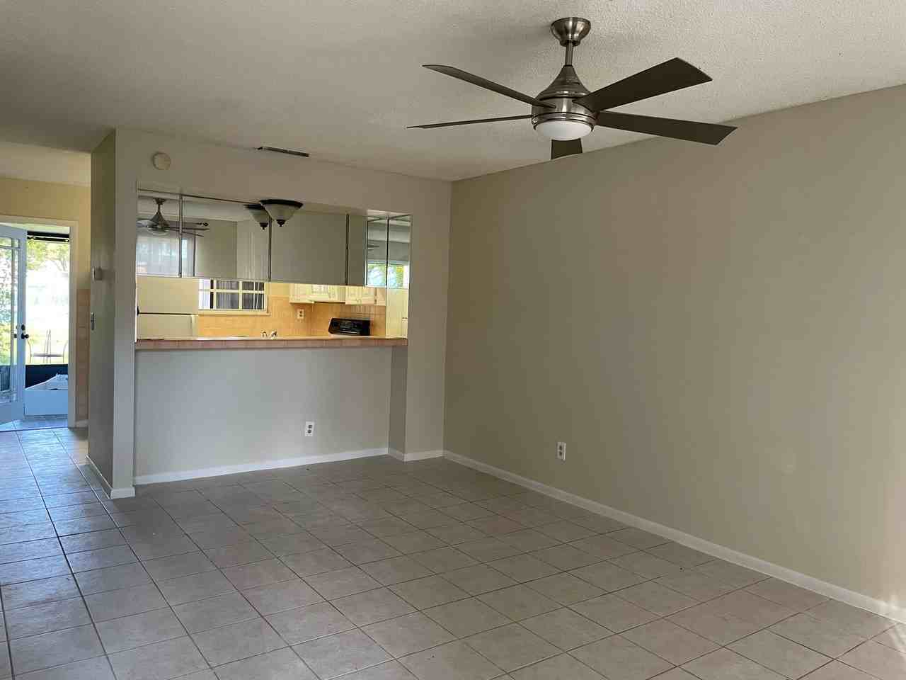 1719 Mill Run Cir - Photo 4 of 16