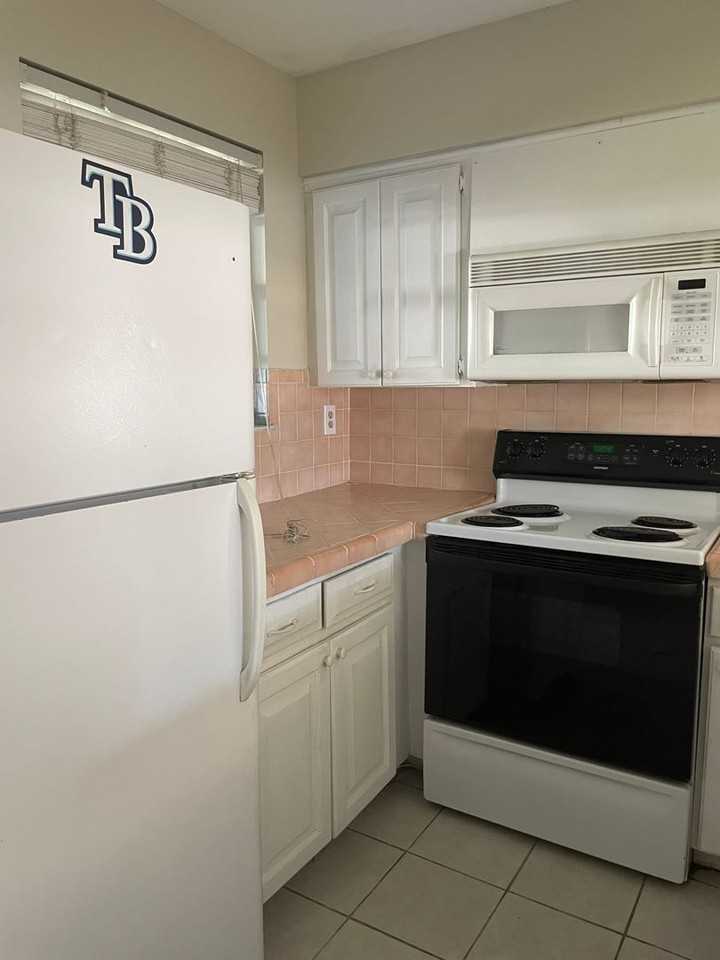 1719 Mill Run Cir - Photo 6 of 16