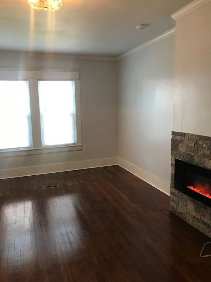 706 Linwood Ave - Photo 4 of 11